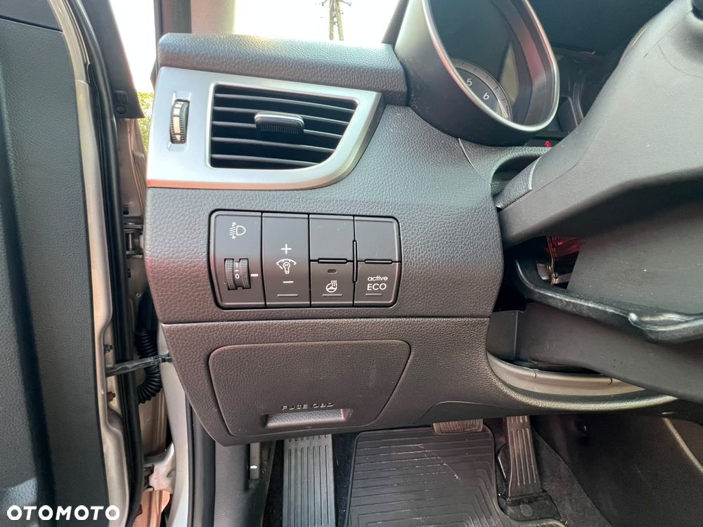 Hyundai i30 - 12