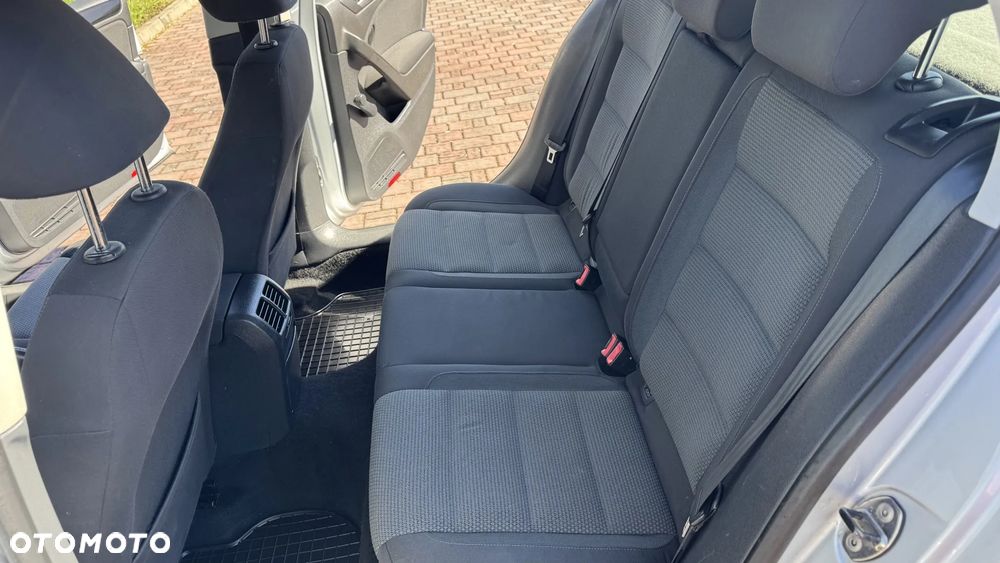 Volkswagen Golf 1.6 Edition - 26