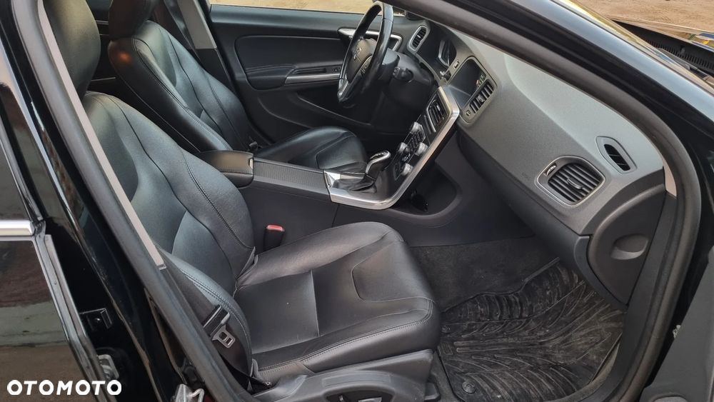 Volvo V60 T5 Geartronic - 14