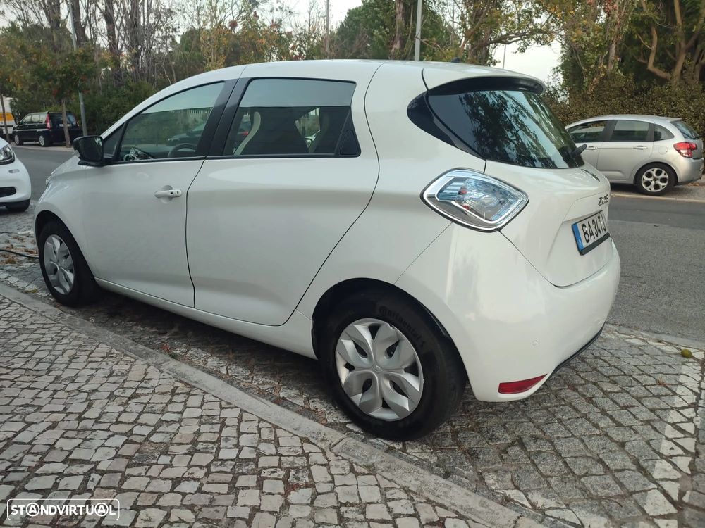 Renault Zoe (c/ Bateria) 41 kwh Life - 6