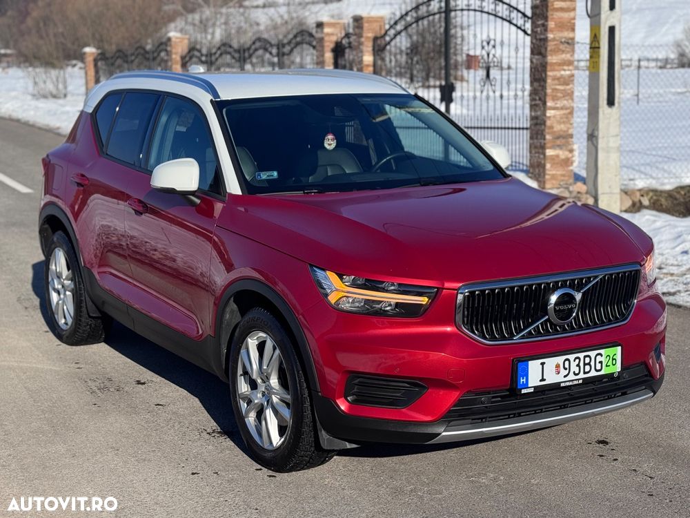 Volvo XC 40 D4 AWD Geartronic Momentum - 2