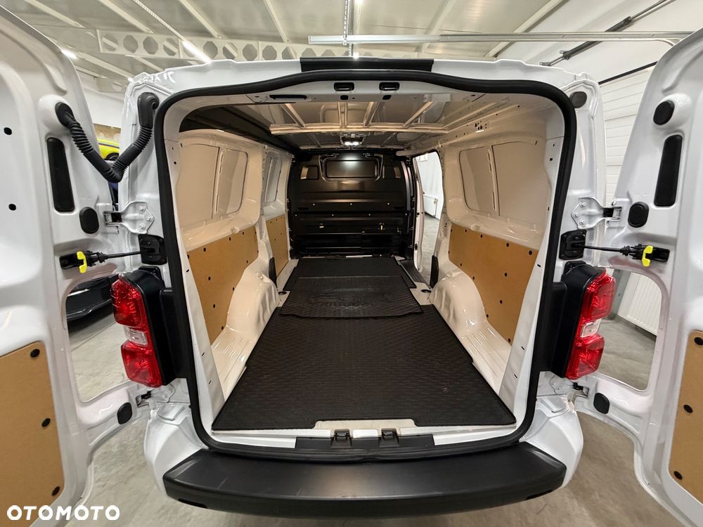 Opel Vivaro - 22