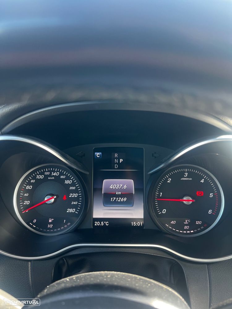 Mercedes-Benz C 220 - 6