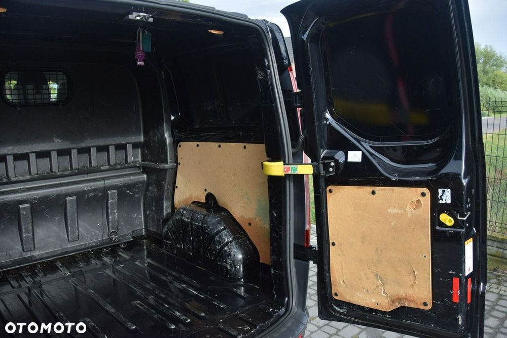 Ford Transit Custom - 26