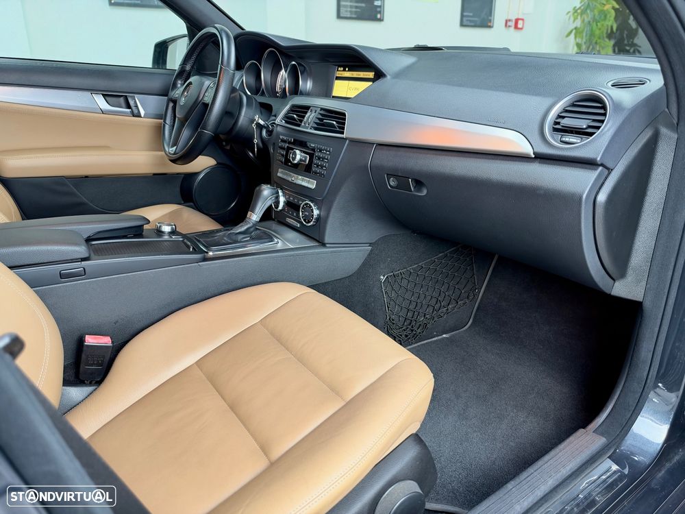 Mercedes-Benz C 220 (BlueTEC) d Station 7G-TRONIC Avantgarde - 24