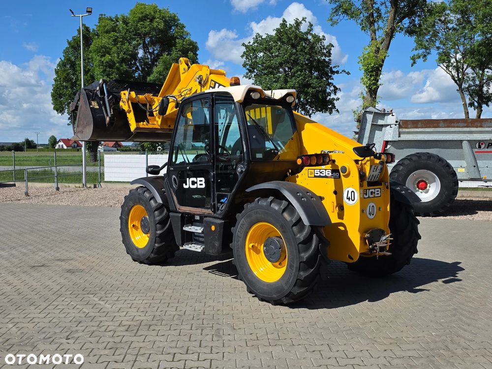 JCB 536 60 Agri Premier 2017R - 26