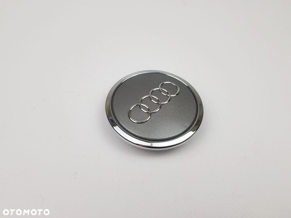 NOWY ORYGINALNY DEKIELEK 69mm AUDI A4 RS4 A5 A6 S6 A7 A8 A5 TT 8T0601170A - 2