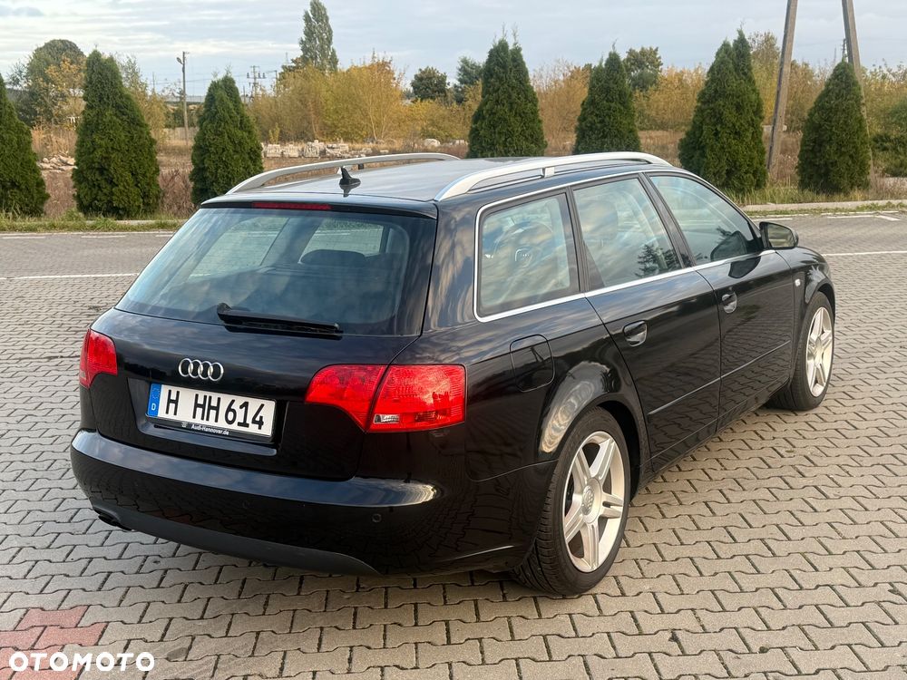 Audi A4 Avant - 30