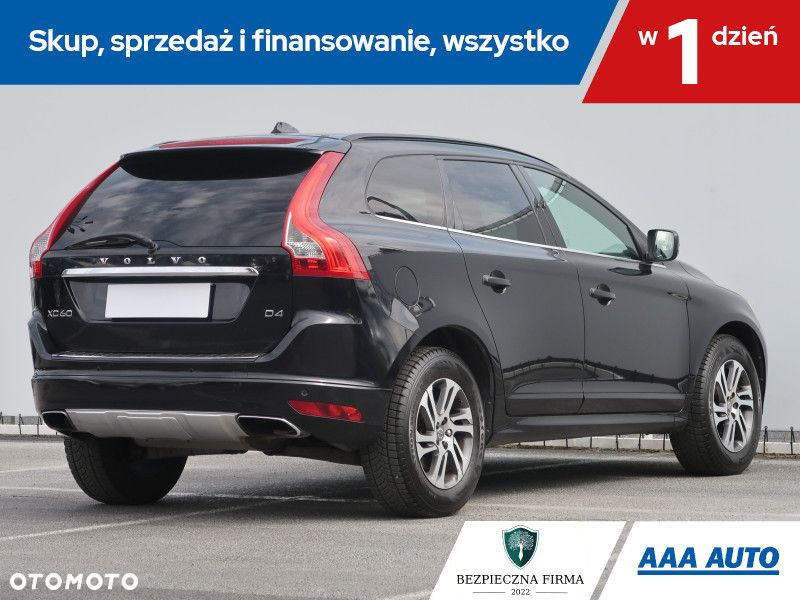 Volvo XC 60 - 6