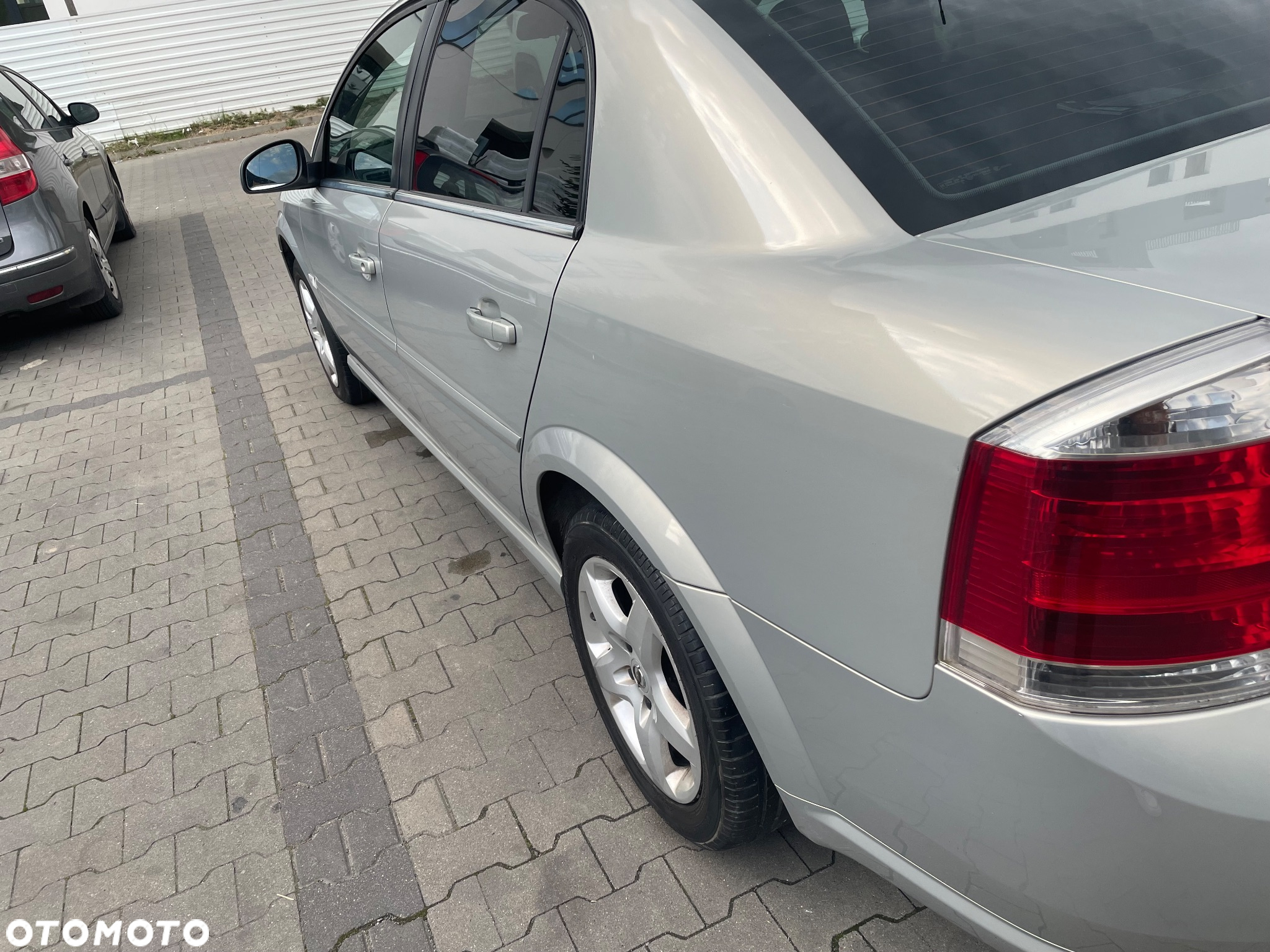 Opel Vectra 1.8 Cosmo - 28