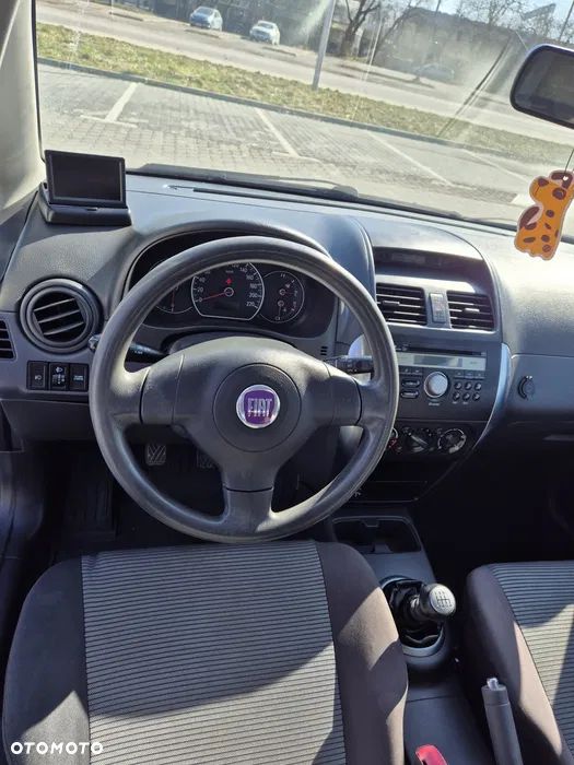 Fiat Sedici - 6