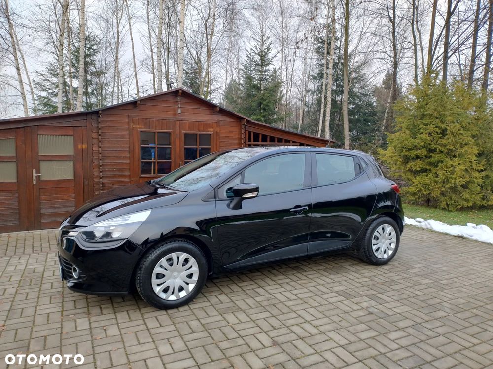 Renault Clio 1.2 16V 75 Experience - 5