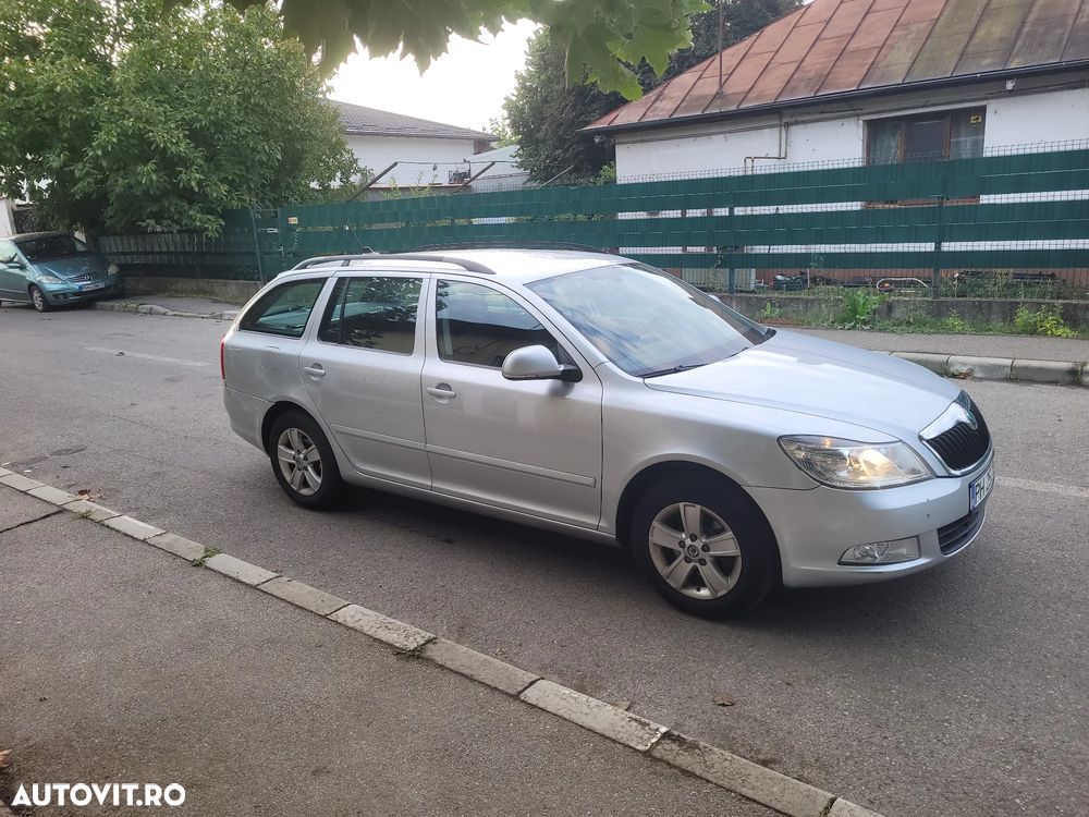 Skoda Octavia - 2