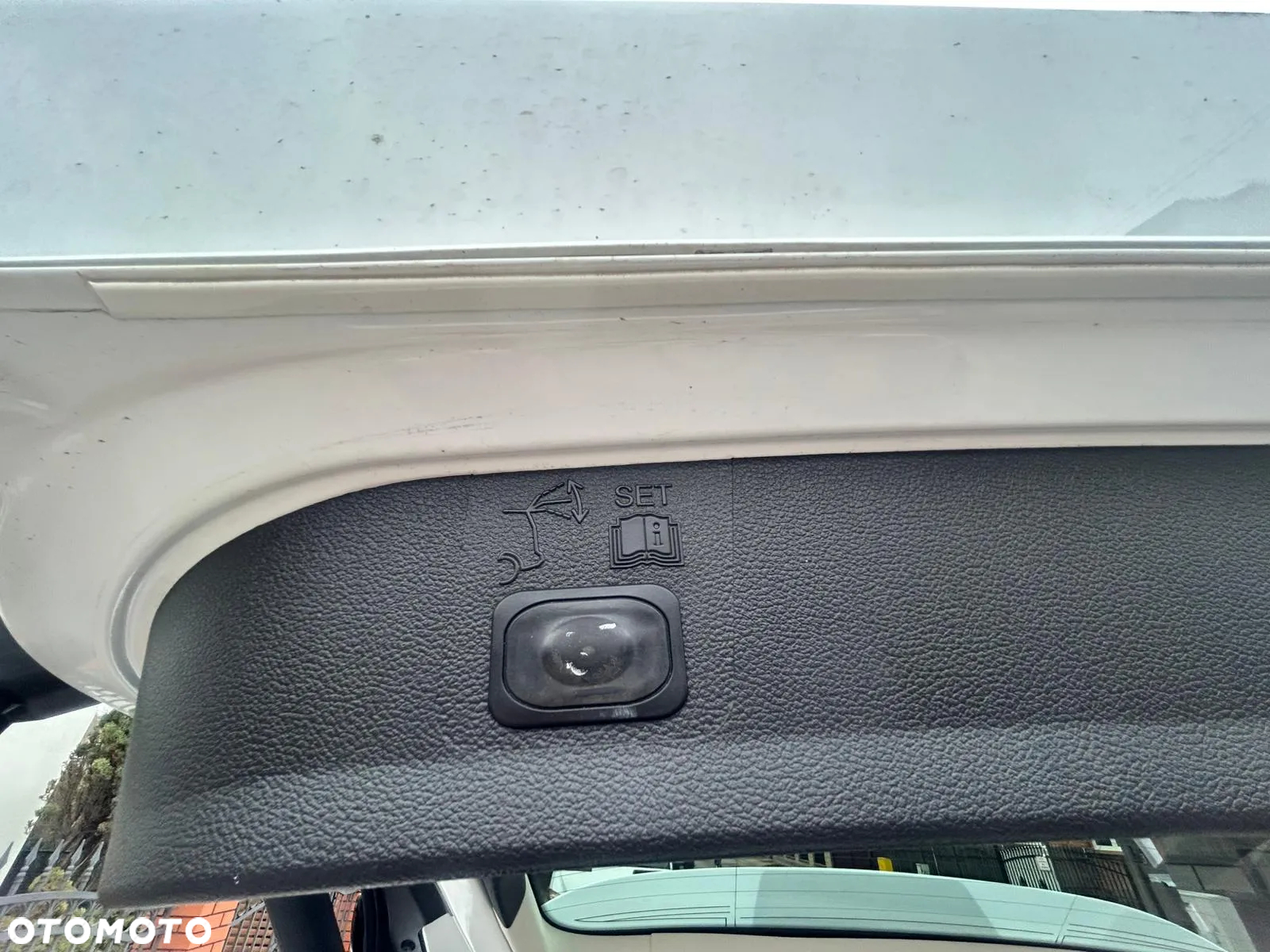 Ford Kuga 2.0 TDCi 4x4 Individual - 25