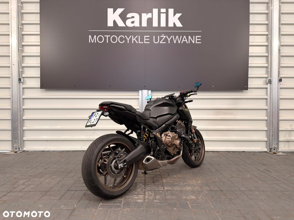 Honda CB - 3