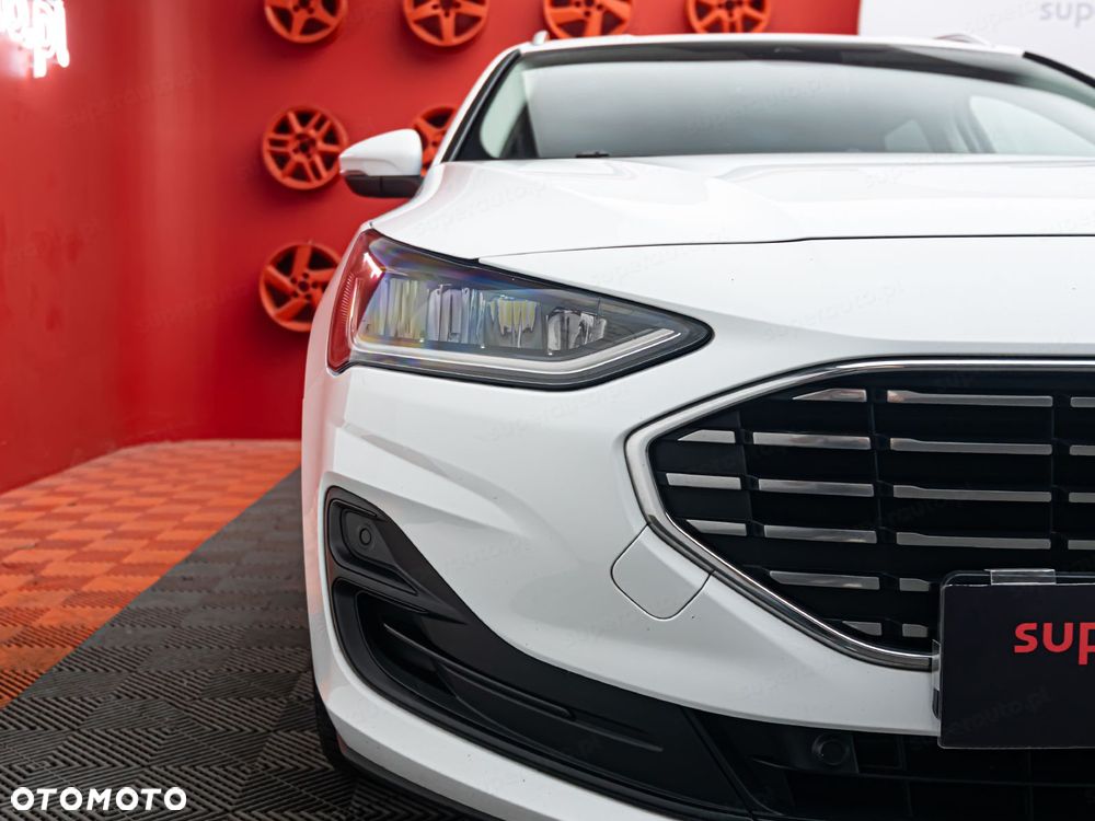 Ford Focus SW 1.5 EcoBlue Titanium X - 20