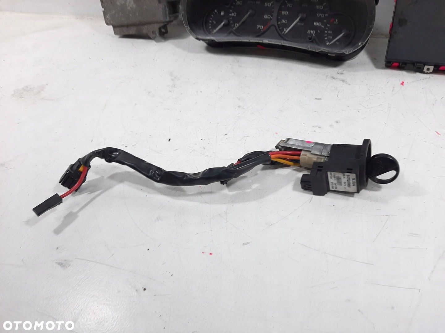 PEUGEOT 206 1.1 8V 98R STEROWNIK SILNIKA ZESTAW MAGNETI MARELLI 9635991580 - 7