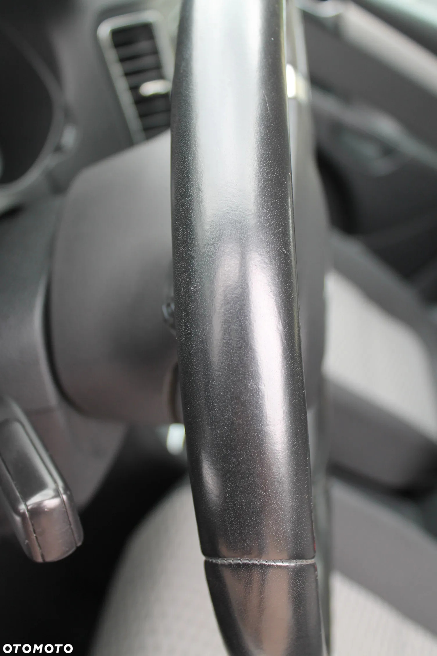 Volkswagen Sharan 2.0 TDI BlueMotion Technology Comfortline - 16