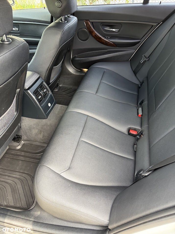 BMW Seria 3 - 7