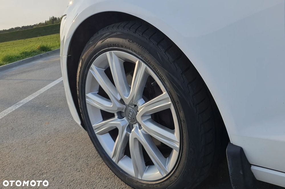 Audi A6 Avant - 12