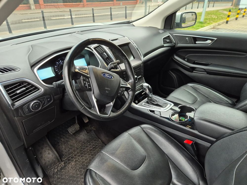 Ford Edge - 5