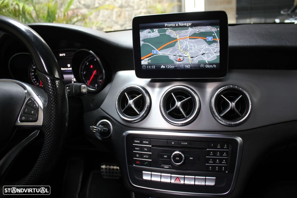 Mercedes-Benz CLA 200 d 7G-DCT AMG Line - 14