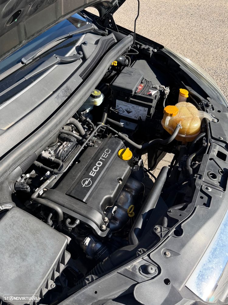 Opel Corsa 1.2 Cosmo - 18