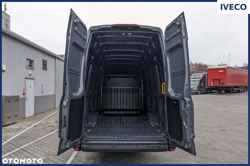 Iveco Daily 35S18 18m3 L4H3 3.0 180KM - 7