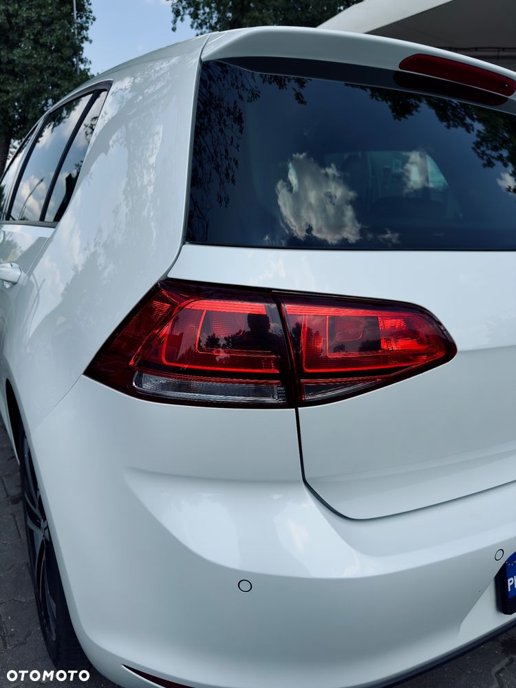 Volkswagen Golf 1.4 TSI BMT Highline - 9
