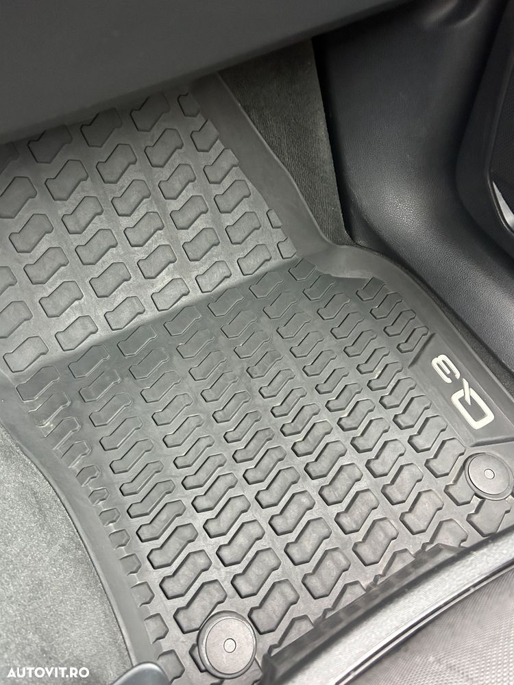 Audi Q3 2.0 40 TFSI S tronic quattro S Line - 15