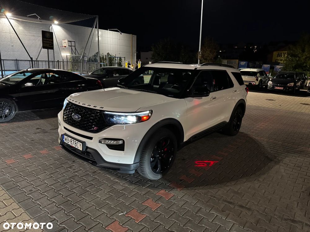 Ford Explorer - 2