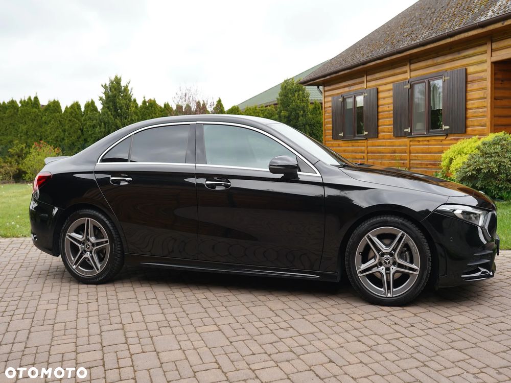 Mercedes-Benz Klasa A 200 AMG Line 7G-DCT - 16