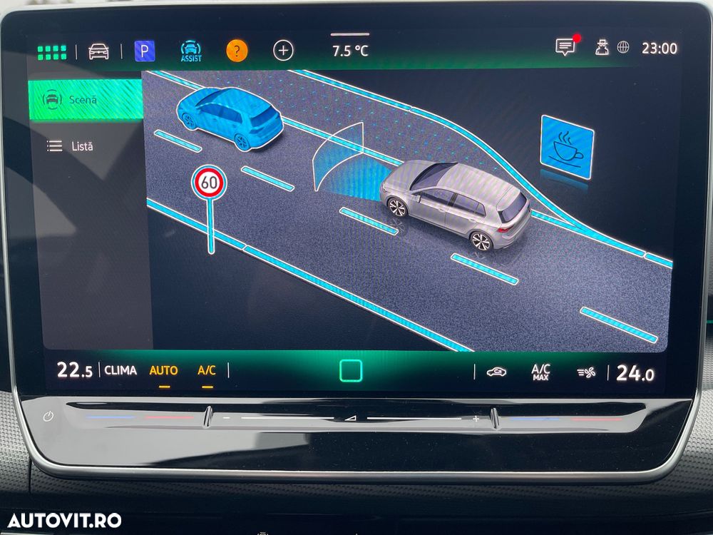 Volkswagen Golf 1.5 eTSI DSG MHEV Style - 24