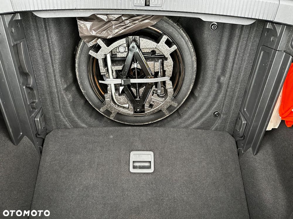 Volkswagen Passat Variant 1.5 TSI EVO Business DSG - 22