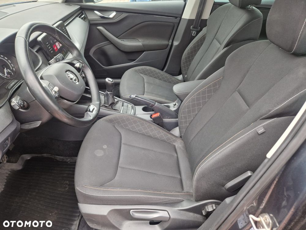 Skoda Kamiq 1.0 TSI Ambition - 12