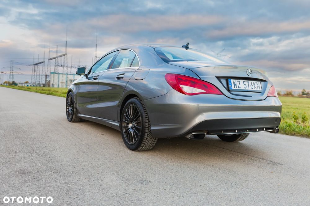 Mercedes-Benz CLA 250 4-Matic - 6