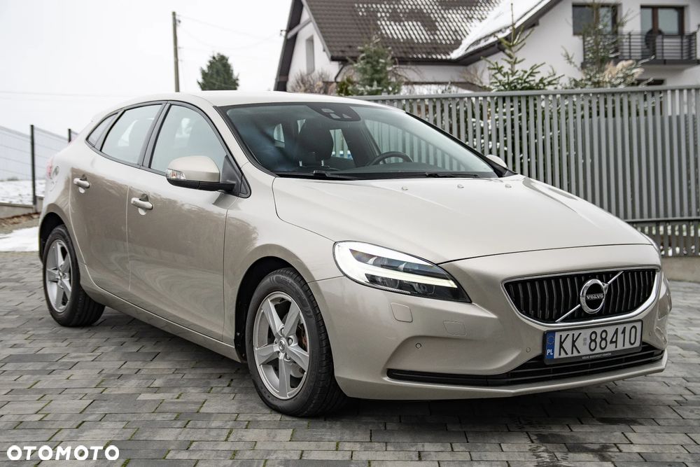 Volvo V40 D2 Kinetic - 3