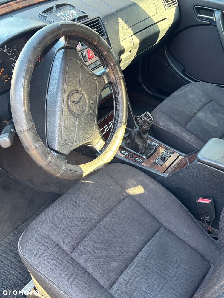 Mercedes-Benz Klasa C 220 T CDI Elegance - 1