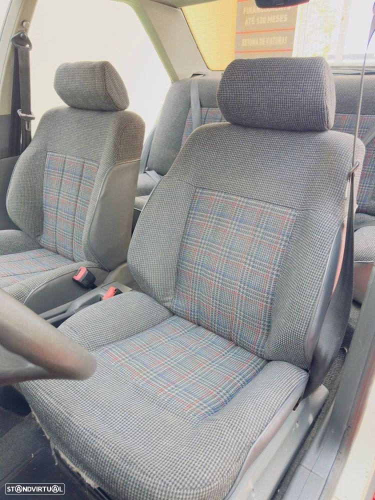 Peugeot 405 1.4 GR - 11
