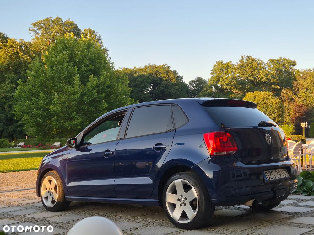 Volkswagen Polo 1.4 16V Comfortline - 2