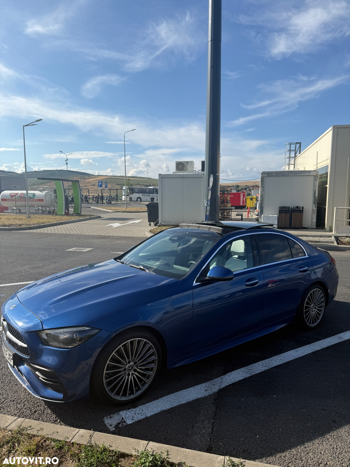 Mercedes-Benz C - 4
