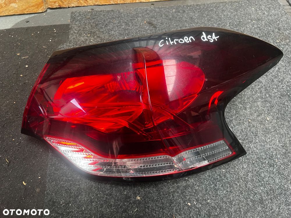 CITROEN DS4 Lampa tylna LEWA PRAWA - 7