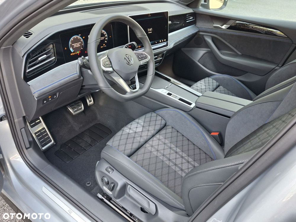 Volkswagen Passat - 8