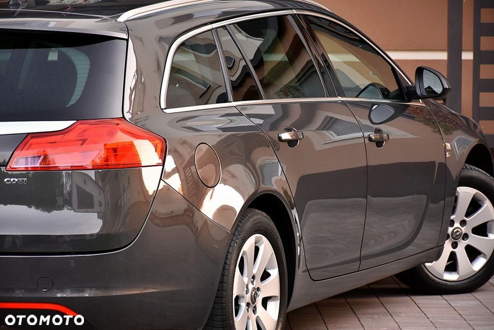 Opel Insignia 2.0 CDTI EcoFLEX Cosmo - 11