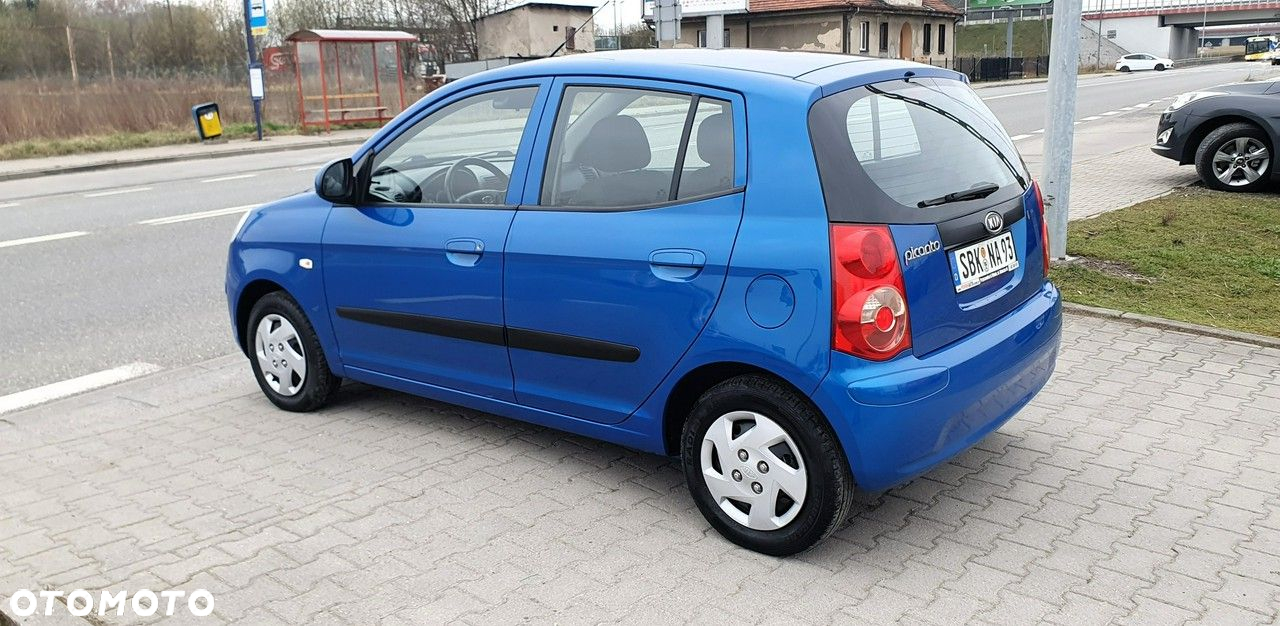 Kia Picanto - 3