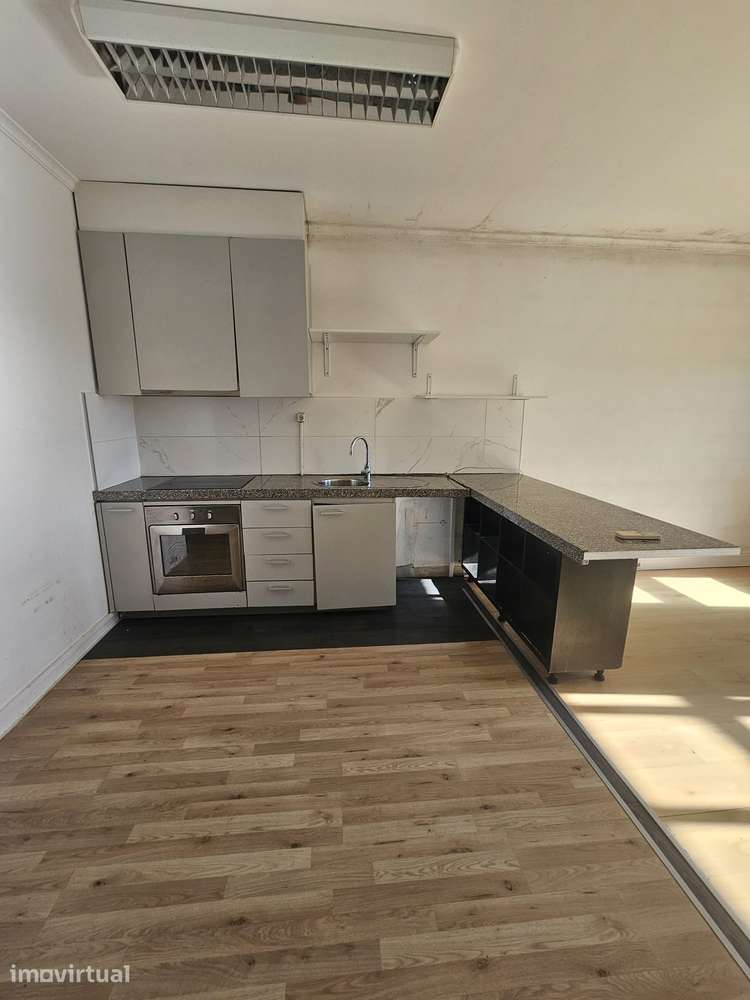Apartamento T0 em Gondomar com ar condicionado - Grande imagem: 3/3