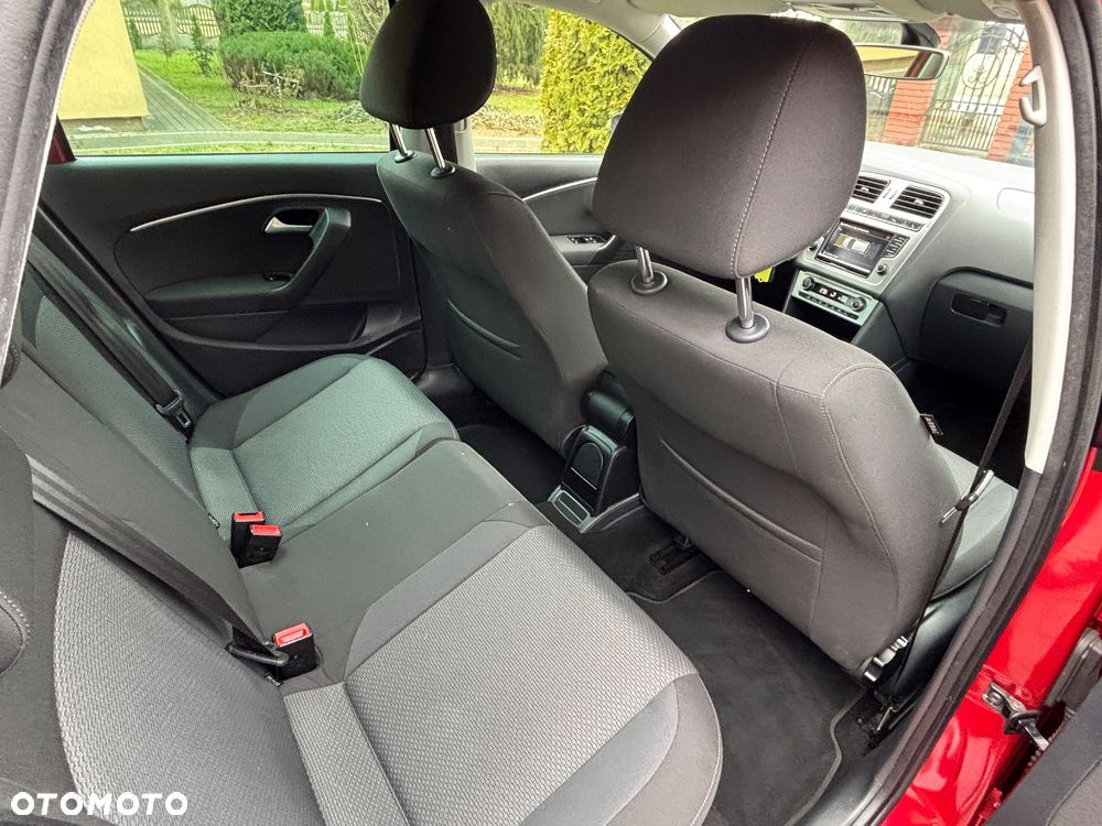 Volkswagen Polo 1.6 TDI Highline - 31