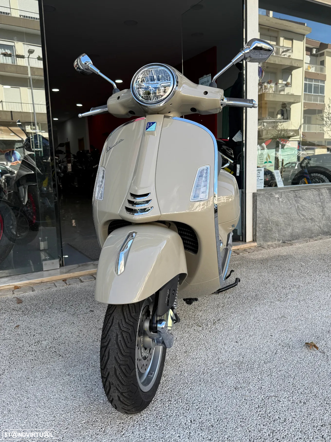 Vespa GTS Super 310 Euro 5+ a partir de 94,40€ / Mês - 4