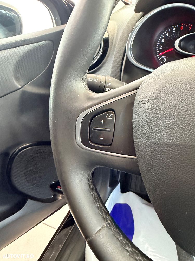 Renault Clio TCe 90 Limited - 14