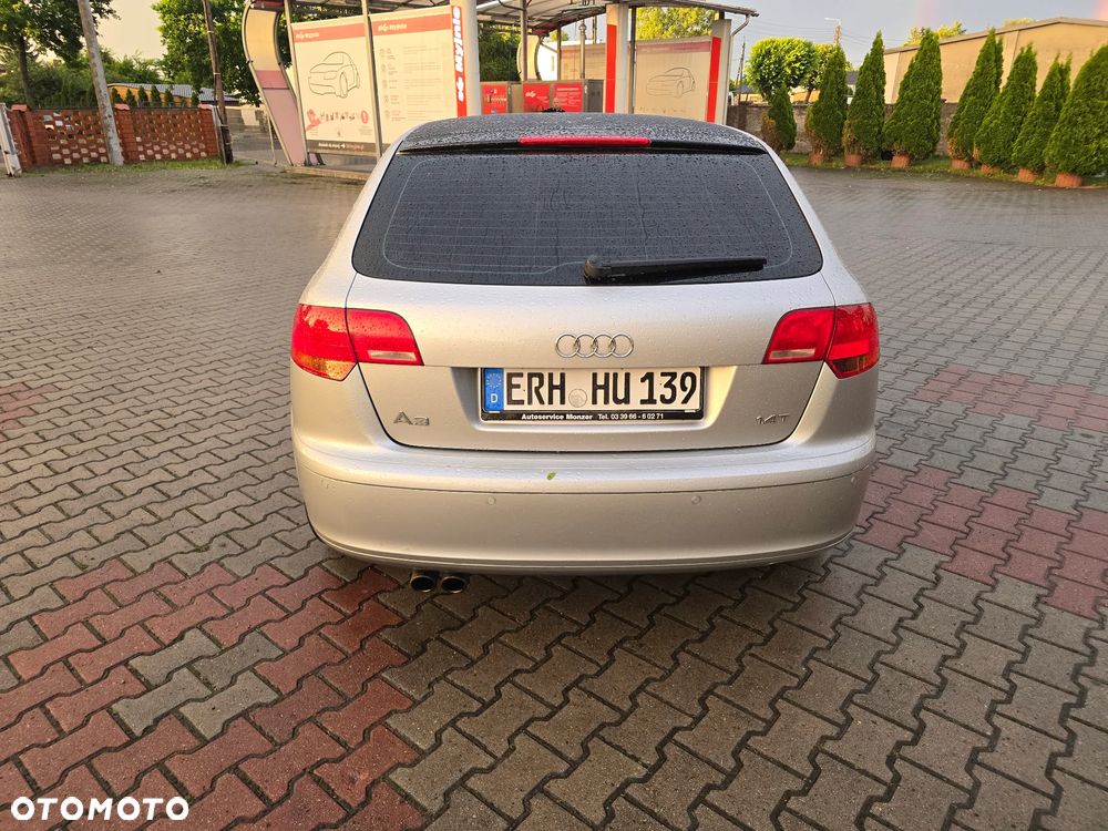 Audi A3 Sportback 1.4 TFSI Ambiente - 8